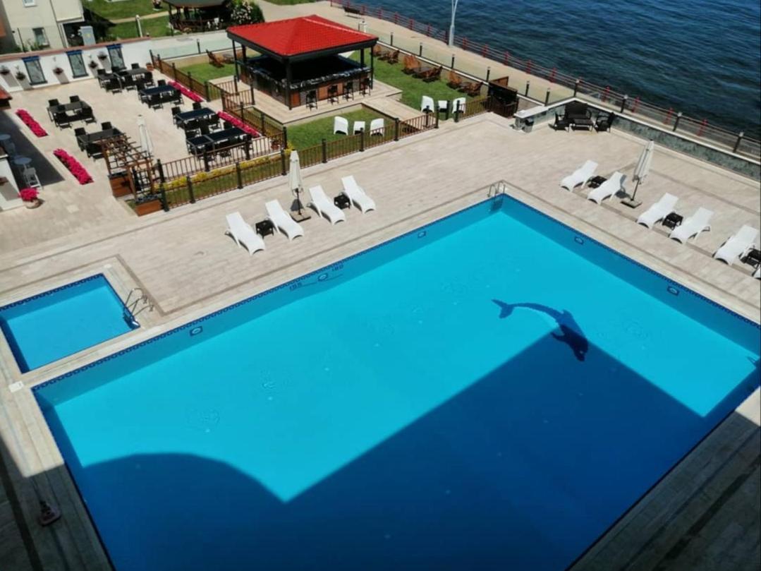 Blue Pier Hotel Коджаэли Экстерьер фото