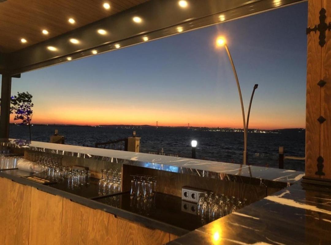 Blue Pier Hotel Коджаэли Экстерьер фото