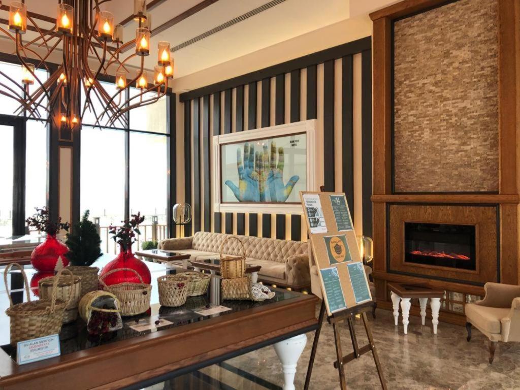 Blue Pier Hotel Коджаэли Экстерьер фото