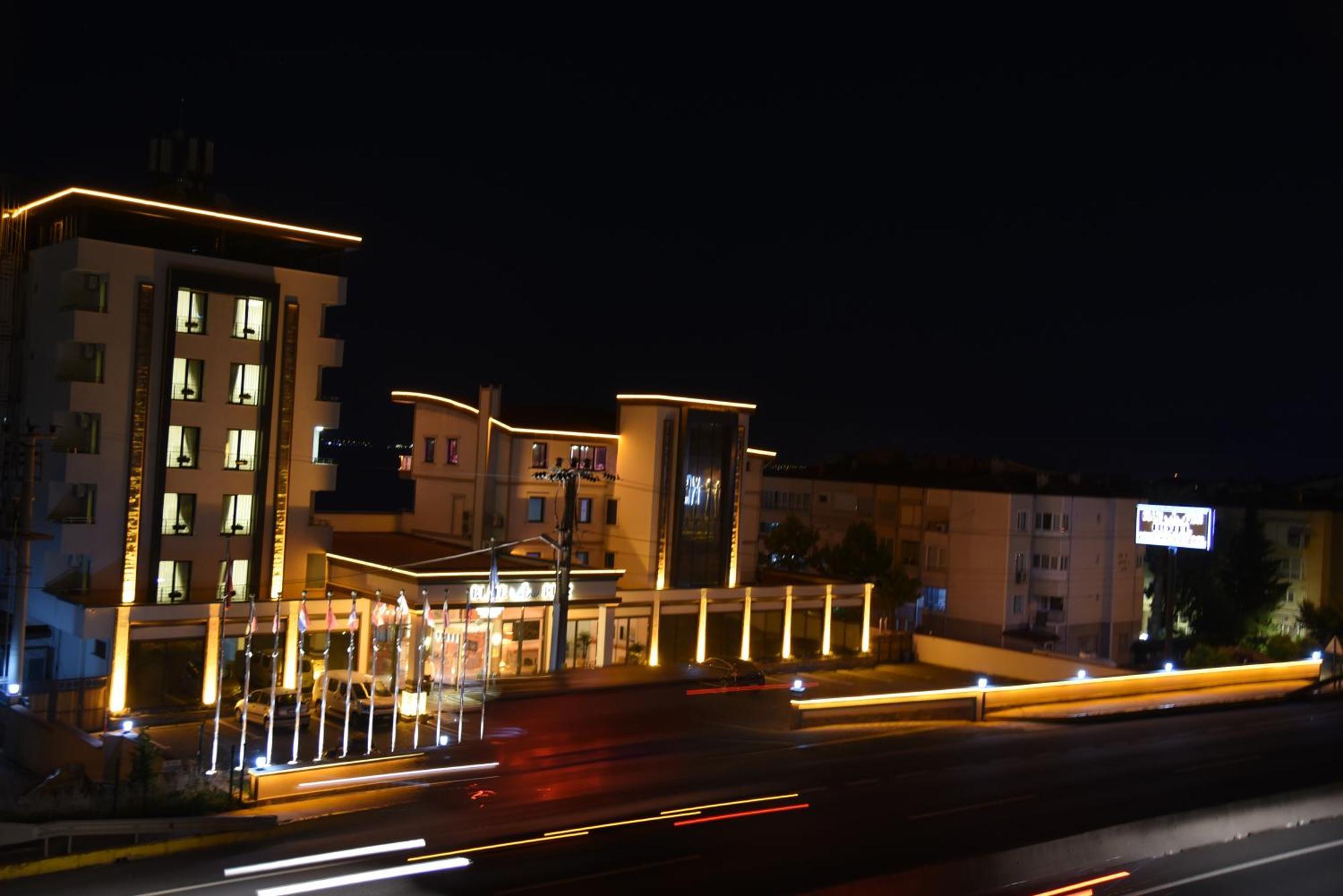 Blue Pier Hotel Коджаэли Экстерьер фото