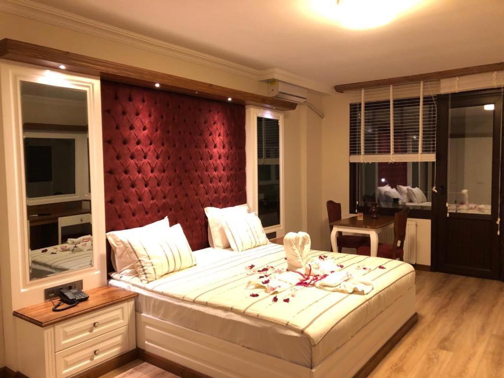 Blue Pier Hotel Коджаэли Экстерьер фото